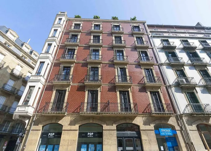 The Collection | Zubieta Apartman San Sebastián